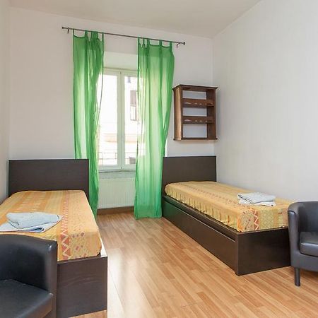 Rental In Rome Santini Apartment Cameră foto