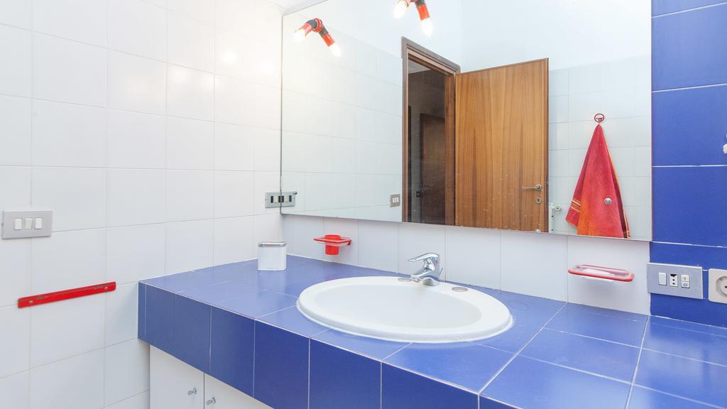 Rental In Rome Santini Apartment Cameră foto